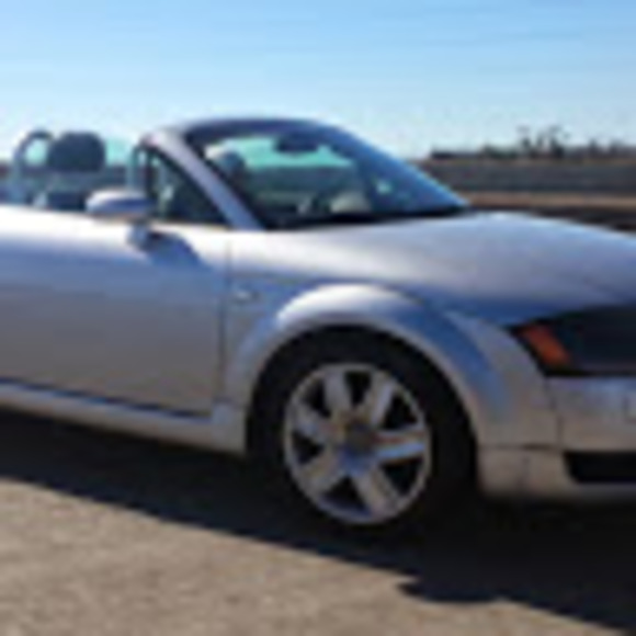 Meet your Posher, Joyce - Picture 1 of 1